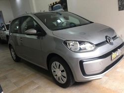 Argento Usata 2017 VW up! high up! Due volumi | 10.900 € (Cara)