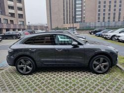 Nero Usata 2022 Porsche Macan SUV | 67.990 € (Buon prezzo)