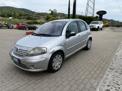 Grigio Usata 2005 Citroën C3 Exclusive Due volumi | 2900 € (Buon prezzo)