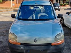 Grigio Usata 2002 Renault Kangoo Tre volumi | 3000 € (Cara)