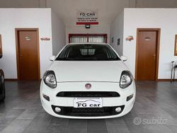 Bianco Usata 2014 Fiat Punto Lounge Tre volumi | 5950 € (Buon prezzo)