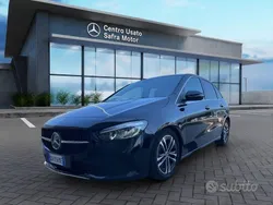 Nero Usata 2023 Mercedes B180 Advanced Plus Monovolume | 29.900 € (Cara)