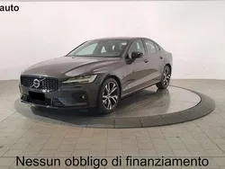 Grigio Usata 2024 Volvo S60 Plus Tre volumi | 32.450 € (Super prezzo)