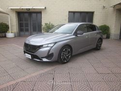 Grigio Usata 2023 Peugeot 308 Allure Tre volumi | 19.500 € (Ottimo prezzo)