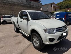 Bianco Usata 2014 Mitsubishi L200 Intense+ Pick-up | 14.000 € (Ottimo prezzo)