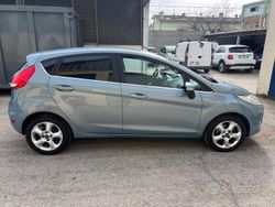 Blu Usata 2010 Ford Fiesta Titanium Due volumi | 5500 € (Buon prezzo)