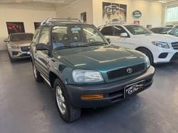 Grigio Usata 1997 Toyota RAV4 SUV | 5800 € (Buon prezzo)