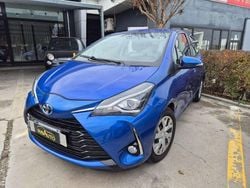 Blu Usata 2018 Toyota Yaris Active Tre volumi | 10.800 € (Molto cara)