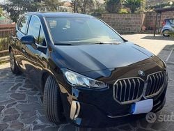 Usata 2023 BMW 218 Active Tourer Luxury Line Monovolume | 27.950 € (Super prezzo)