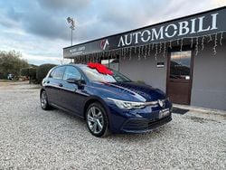 Blu Usata 2021 VW Golf VIII Style Tre volumi | 21.500 € (Buon prezzo)