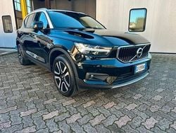 Nero Usata 2020 Volvo XC40 Business Edition SUV | 16.990 € (Buon prezzo)