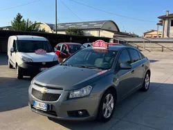 Grigio Usata 2010 Chevrolet Cruze LT Tre volumi | 2900 € (Buon prezzo)