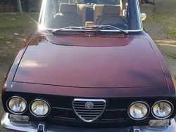 Marrone Usata 1974 Alfa Romeo 2000 Tre volumi | 18.000 €