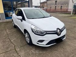 Bianco Usata 2019 Renault Clio IV Life Tre volumi | 11.500 € (Buon prezzo)