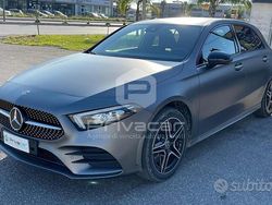 Grigio Usata 2022 Mercedes A250 Premium Tre volumi | 34.000 € (Molto cara)