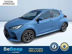 Azzurro metallizzato Usata 2020 Toyota Yaris Trend Tre volumi | 11.800 € (Buon prezzo)
