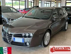 Grigio titanio Usata 2008 Alfa Romeo 159 Distinctive Station wagon | 2800 € (Ottimo prezzo)