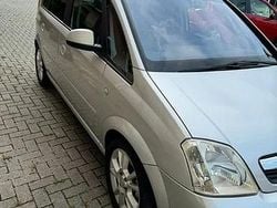 Grigio Usata 2008 Opel Meriva Monovolume | 3000 €