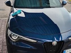 Blu Usata 2021 Alfa Romeo Stelvio Veloce SUV | 36.500 € (Cara)