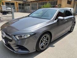 Grigio Usata 2022 Mercedes A200 Premium Tre volumi | 28.991 € (Buon prezzo)