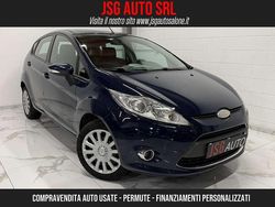 Blu Usata 2010 Ford Fiesta Tre volumi | 2990 € (Ottimo prezzo)
