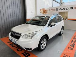 Bianco perla Usata 2015 Subaru Forester SUV | 12.990 € (Ottimo prezzo)