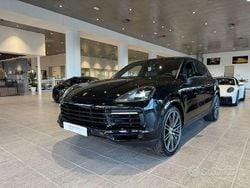Nero Usata 2019 Porsche Cayenne SUV | 52.900 € (Ottimo prezzo)