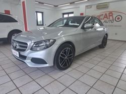 Grigio Usata 2016 Mercedes C180 Executive Tre volumi | 14.900 € (Buon prezzo)
