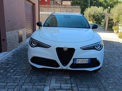 Usata 2019 Alfa Romeo Stelvio SUV | 22.000 € (Buon prezzo)