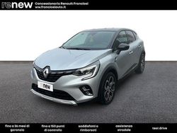 Grigio chiaro Usata 2023 Renault Captur Intens SUV | 20.590 € (Buon prezzo)