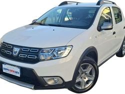 Bianco Usata 2018 Dacia Sandero Comfort Tre volumi | 8900 € (Buon prezzo)