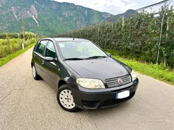 Usata 2009 Fiat Punto Classica Due volumi | 2200 € (Buon prezzo)