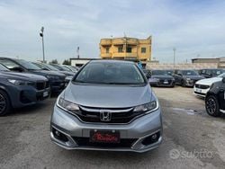 Grigio Usata 2019 Honda Jazz Elegance Due volumi | 11.900 € (Buon prezzo)