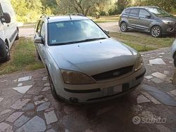 Grigio Usata 2001 Ford Mondeo Station wagon | 1500 €