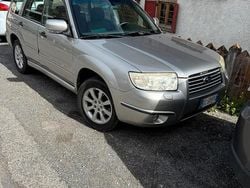 Usata 2006 Subaru Forester SUV | 2500 € (Buon prezzo)