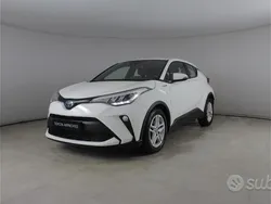 Bianco Usata 2020 Toyota C-HR Business Edition SUV | 19.300 € (Buon prezzo)