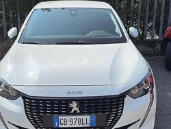 Bianco Usata 2020 Peugeot 208 Due volumi | 14.400 € (Molto cara)