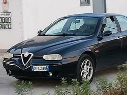 Usata 2003 Alfa Romeo 156 Tre volumi | 990 € (Buon prezzo)