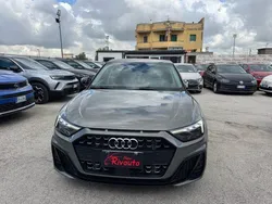 Verde(met.) Usata 2019 Audi A1 Sportback S-Line Due volumi | 22.490 € (Buon prezzo)