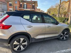 Usata 2023 Volvo XC40 Core SUV | 33.000 € (Buon prezzo)