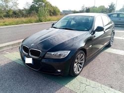 Nero Usata 2011 BMW 318 Tre volumi | 4200 € (Super prezzo)