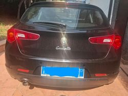 Nero Usata 2013 Alfa Romeo Giulietta Distinctive Due volumi | 5300 € (Ottimo prezzo)