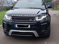 Nero Usata 2019 Land Rover Range Rover SE SUV | 29.800 € (Cara)