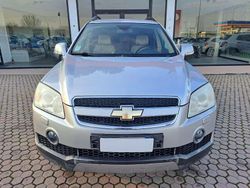 Argento Usata 2008 Chevrolet Captiva LT SUV | 6200 € (Cara)