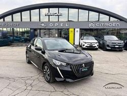 Nero Usata 2023 Peugeot 208 Active Due volumi | 15.900 € (Buon prezzo)
