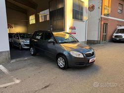 Grigio Usata 2009 Skoda Fabia Style Tre volumi | 2900 € (Ottimo prezzo)