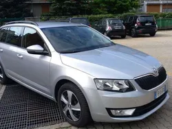 Grigio Usata 2015 Skoda Octavia Elegance Station wagon | 10.900 € (Molto cara)
