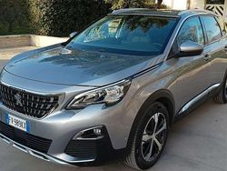 Usata 2019 Peugeot 3008 Allure SUV | 17.800 € (Buon prezzo)