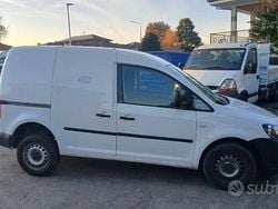 Usata 2015 VW Caddy Monovolume | 6500 €