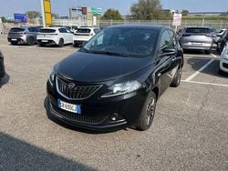Nero Usata 2023 Lancia Ypsilon Gold Due volumi | 11.990 € (Buon prezzo)